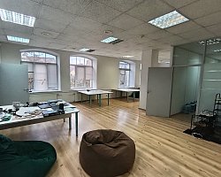 Помещение 93 кв.м. - фото 43772