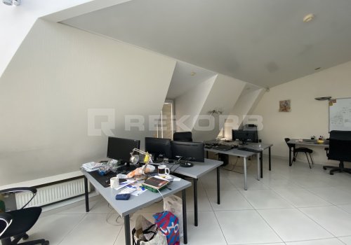 Офис в Санкт-Петербурге 306 кв.м. Фото №1