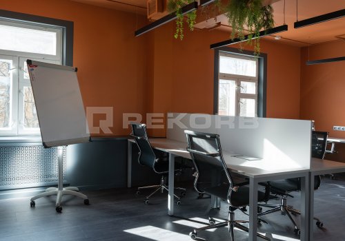 Офис у метро Обводный канал в Санкт-Петербурге 317 кв.м. Фото №1