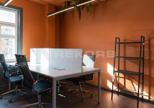 Офис у метро Обводный канал в Санкт-Петербурге 317 кв.м. Фото №3