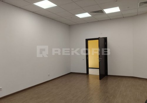 Офисное помещение в Санкт-Петербурге 69 кв.м. Фото №3