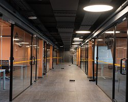 65 раб. мест - фото 43723