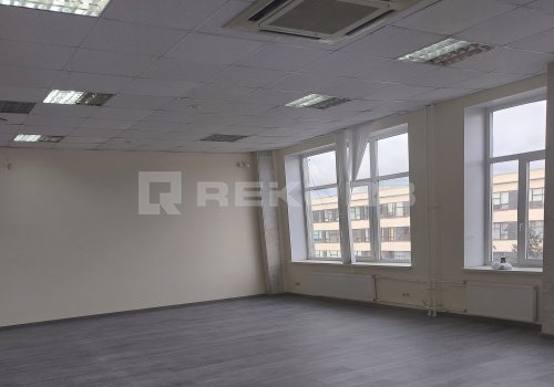 Офис у метро Петроградская в Санкт-Петербурге 67 кв.м. Фото №1