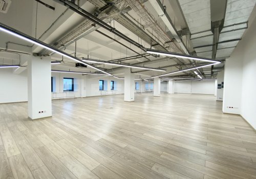 Офис в аренду в Санкт-Петербурге 2 779 кв.м. Фото №1