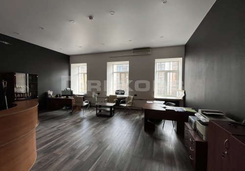 Предлагается помещение в Спб 604 кв.м. Фото №1