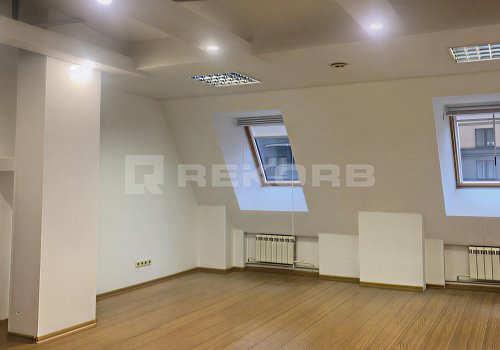 Офис на продажу в Санкт-Петербурге 517,4 кв.м. Фото №1