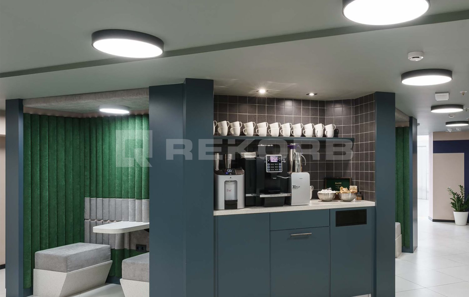 Кабинет в аренду на 54 человека в  Практик Васильевский - фото 10