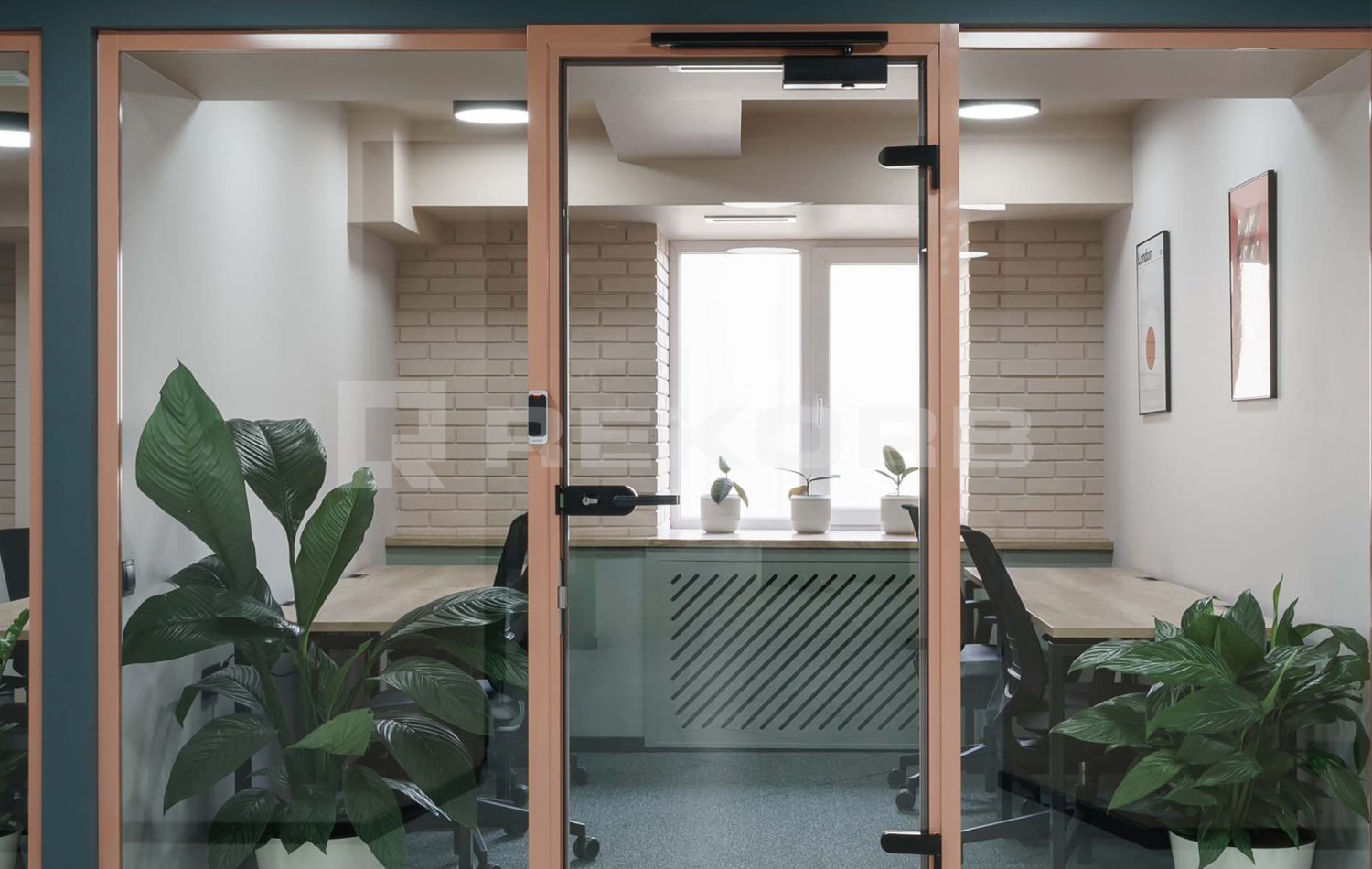 Кабинет в аренду на 54 человека в  Практик Васильевский - фото 11