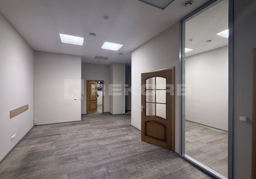 Помещение в Санкт-Петербурге 588 кв.м. Фото №1