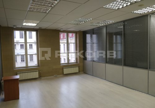 Сдается в аренду помещение в Спб 92 кв.м. Фото №1
