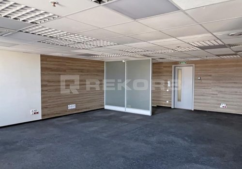 Офис у метро Достоевская в Санкт-Петербурге 101 кв.м. Фото №1