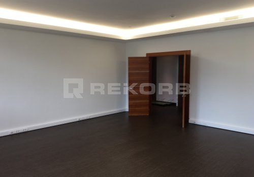 Сдается помещение в Спб 121 кв.м. Фото №3