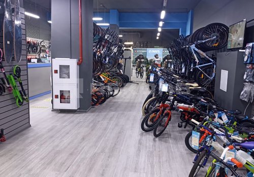  в Спб 193 кв.м. Фото №1