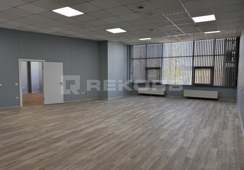 Предлагается в аренду в Спб 160 кв.м. Фото №