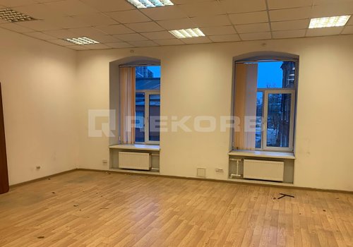 Сдается в аренду в Спб 52 кв.м. Фото №1