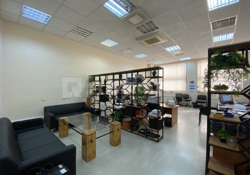 Предлагается помещение в Спб 374 кв.м. Фото №1