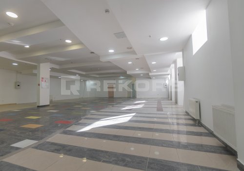 Продажа офиса в Спб 3 078 кв.м. Фото №1