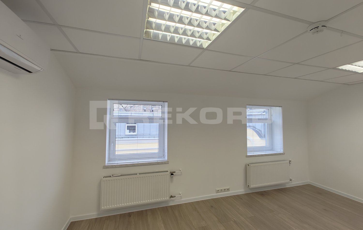 Офис в аренду 188 кв.м. в БЦ НРК - фото 8