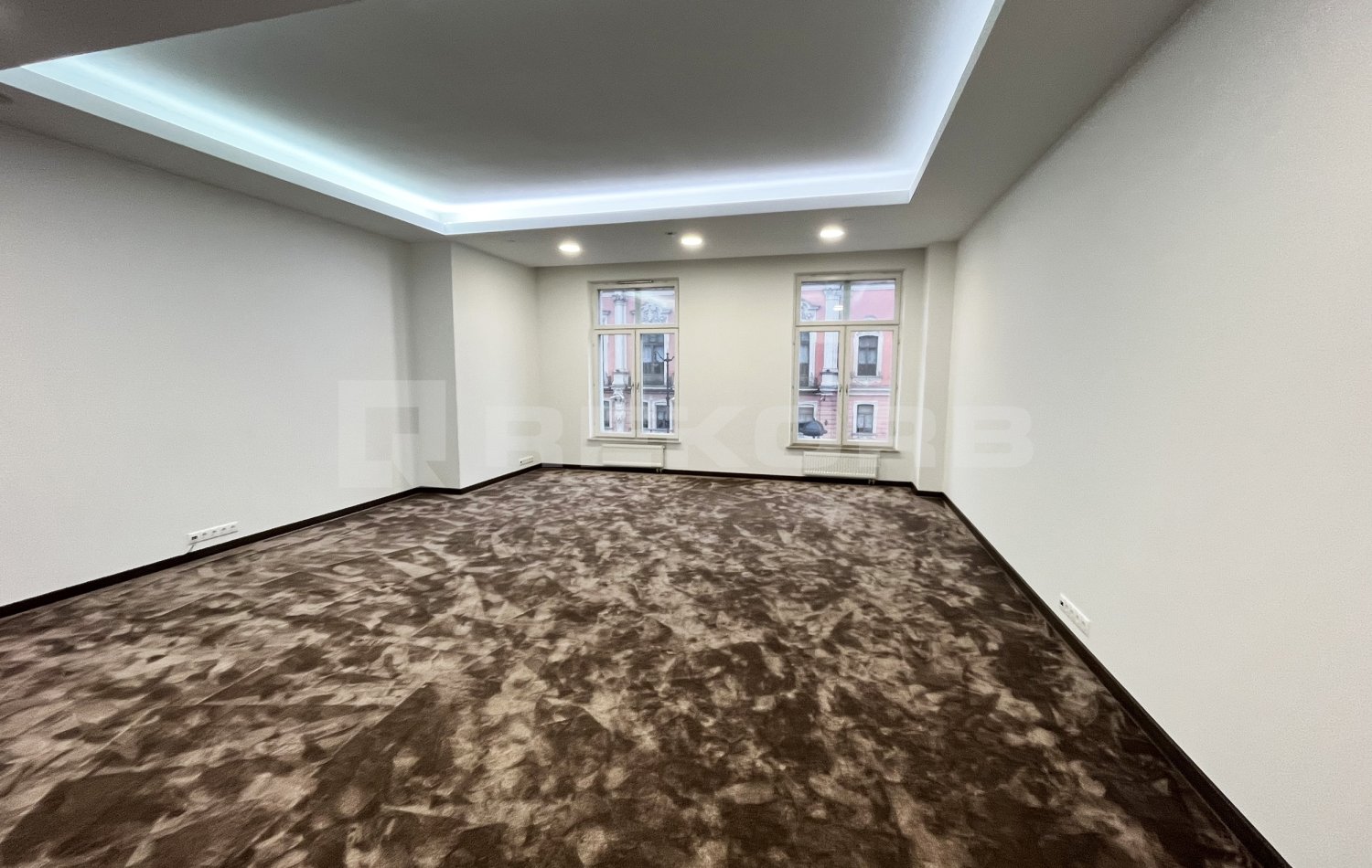 Офис в аренду 269 кв.м. в БЦ Невский 68 - фото 1