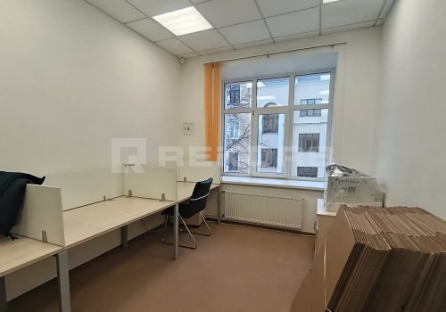 Снять офис в Санкт-Петербурге 304 кв.м. Фото №3