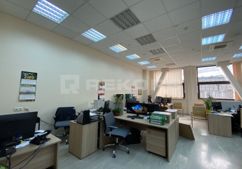 Предлагается помещение в Спб 374 кв.м. Фото №3