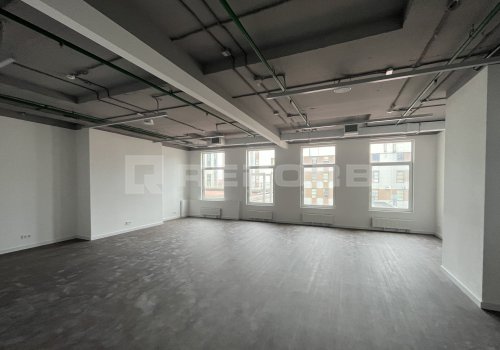 Сдается помещение в Спб 2 885 кв.м. Фото №1