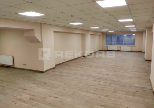 Сдается помещение в Спб 123 кв.м. Фото №1