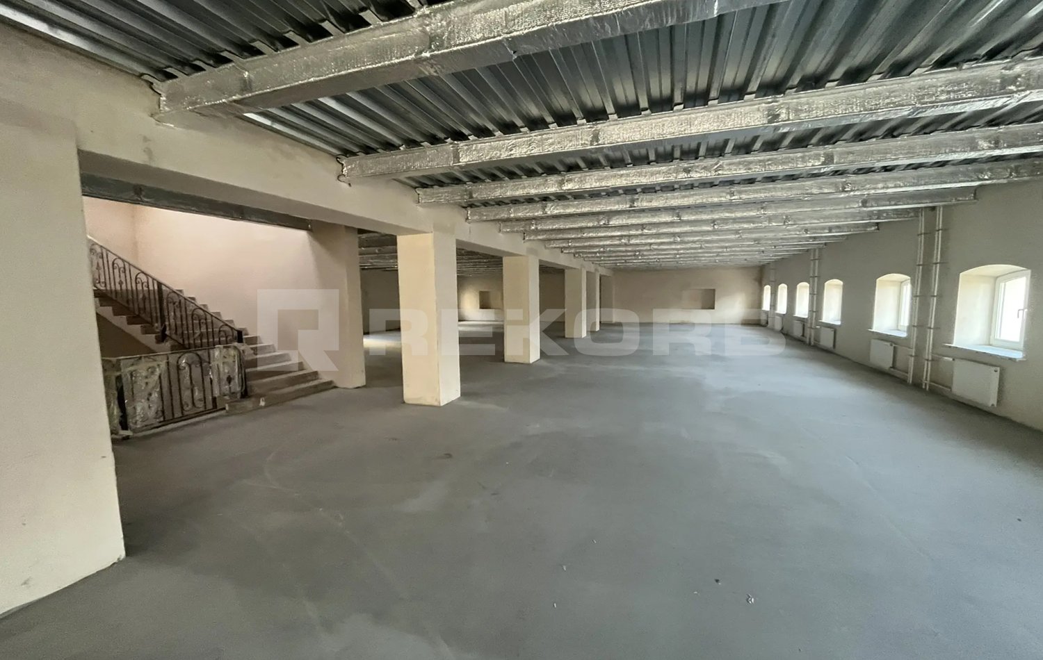 Офис в аренду 2 774 кв.м. в БЦ Тюшина 9/7 - фото 1