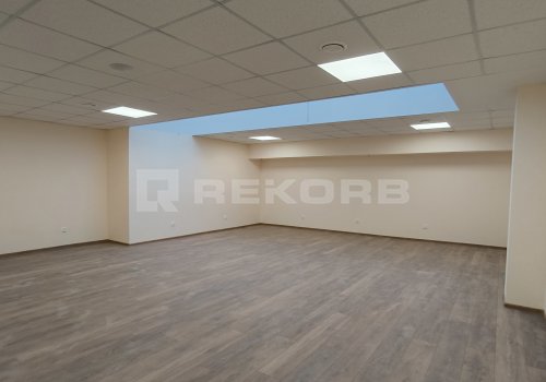 Снять офис в Санкт-Петербурге 920 кв.м. Фото №1