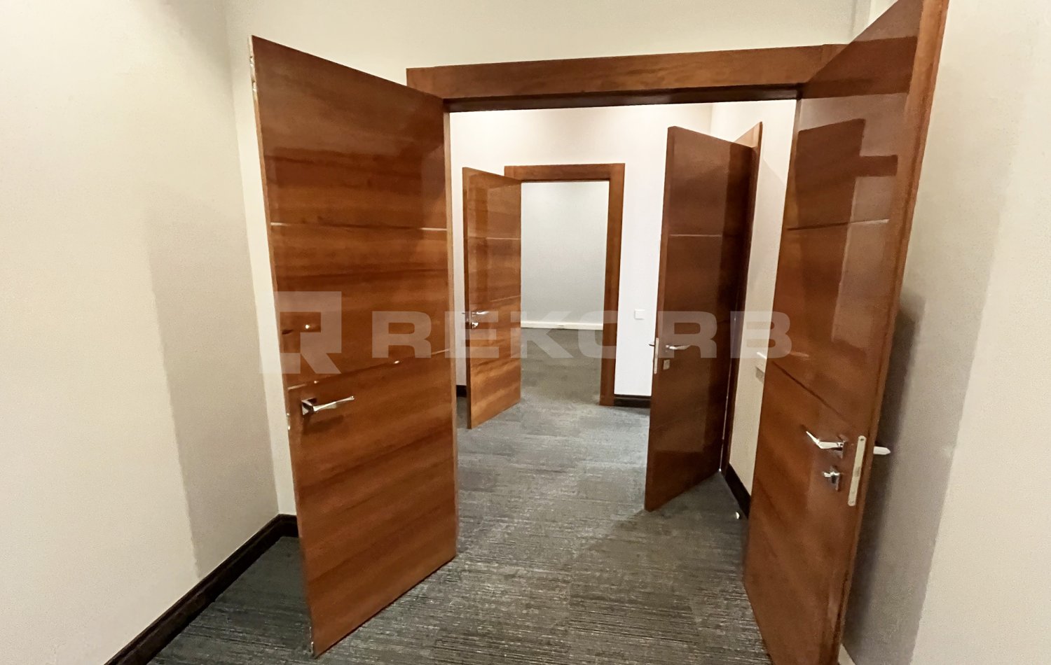 Офис в аренду 269 кв.м. в БЦ Невский 68 - фото 8