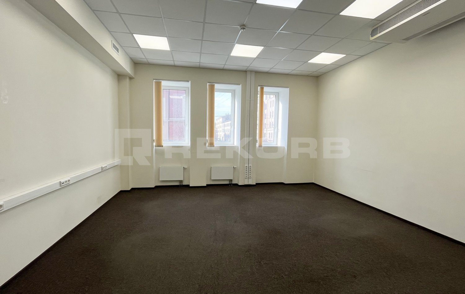 Офис в аренду 258 кв.м. в БЦ Hanin Plaza - фото 5