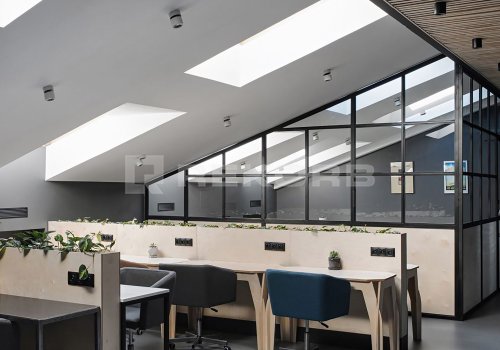 Сдается в Санкт-Петербурге  кв.м. Фото №2