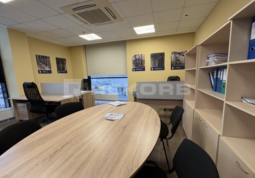 Предлагается в аренду в Спб 80 кв.м. Фото №