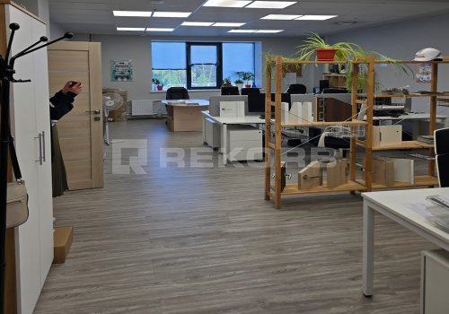 Предлагается помещение в Спб 822 кв.м. Фото №3