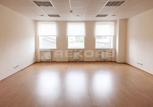 Предлагаем офис в Санкт-Петербурге 75 кв.м. Фото №1