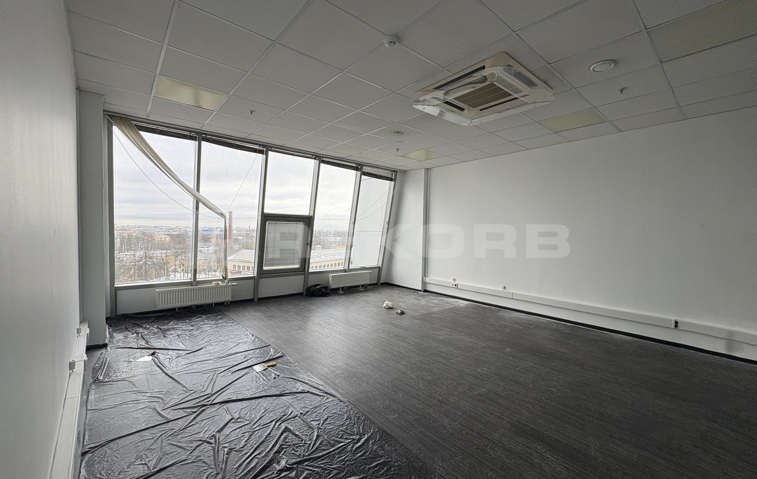 Офис в аренду 124 кв.м. в БЦ Выборгская Застава - фото 1