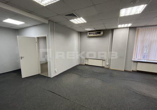 Офис у метро Спортивная в Санкт-Петербурге 206 кв.м. Фото №3