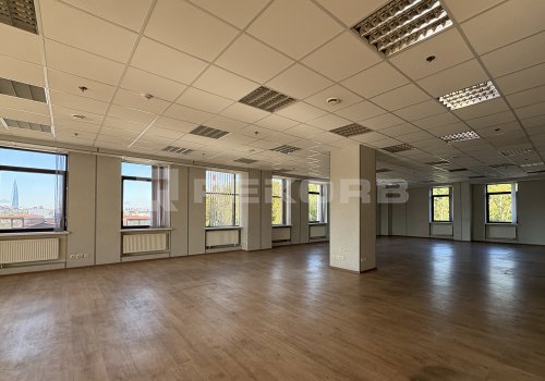 Предлагаем офис в Санкт-Петербурге 197 кв.м. Фото №3