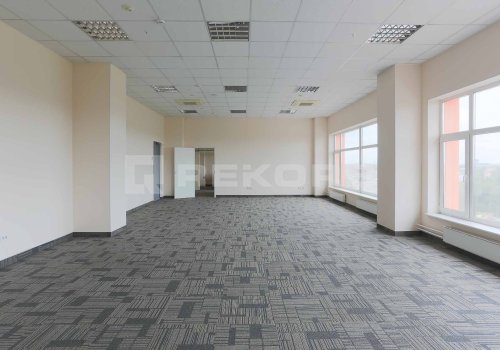 Снять офис в Санкт-Петербурге 74 кв.м. Фото №3