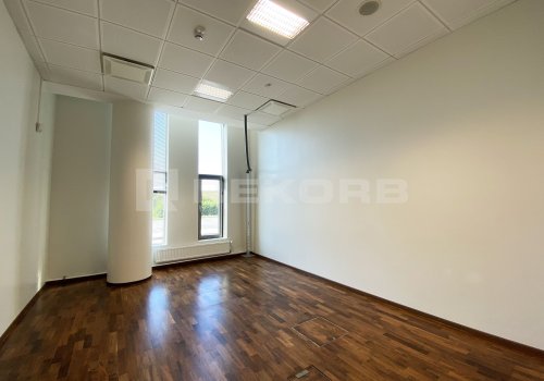 Офисное помещение в Санкт-Петербурге 148 кв.м. Фото №3