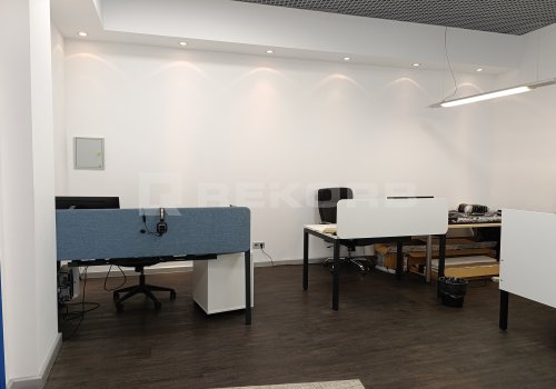 Снять офис в Санкт-Петербурге 86 кв.м. Фото №3