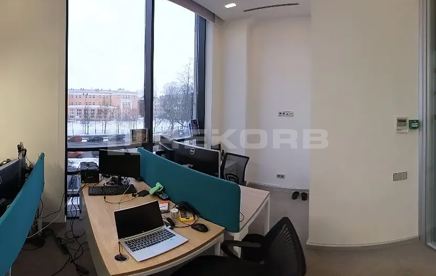 Офис в аренду 86 кв.м. в БЦ Нарвские Ворота - фото 1