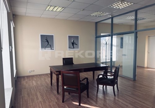 Офис в аренду в Санкт-Петербурге 186 кв.м. Фото №1