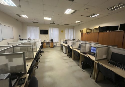 Купить офис в Санкт-Петербурге 426 кв.м. Фото №1