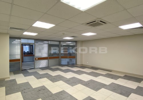 Предлагаем офис в Санкт-Петербурге 60 кв.м. Фото №1