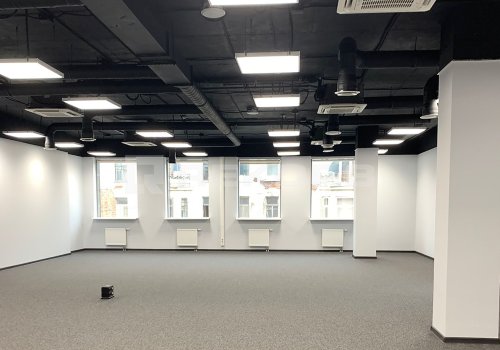 Предлагается в аренду в Спб 1 348 кв.м. Фото №1