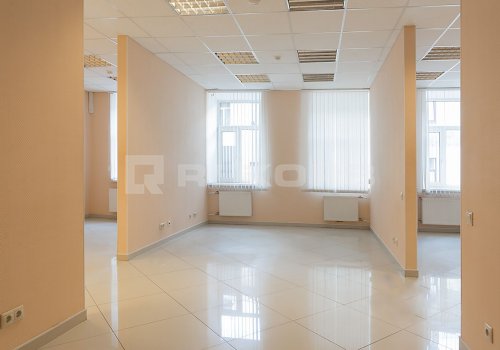  в Спб 235 кв.м. Фото №1