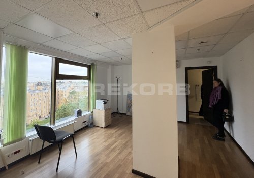 Офис у метро Площадь Александра Невского-I в Санкт-Петербурге 52 кв.м. Фото №1