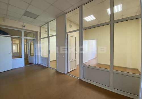 Сдается в аренду в Спб 297 кв.м. Фото №3