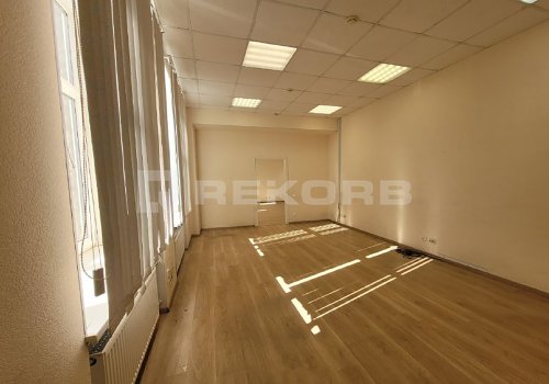 Помещение в Санкт-Петербурге 83 кв.м. Фото №1